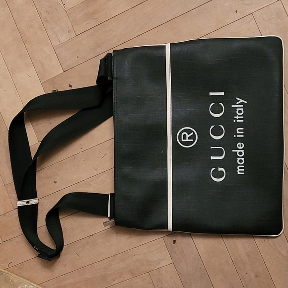 Gucci black shoulder bag - Picture 1 of 3